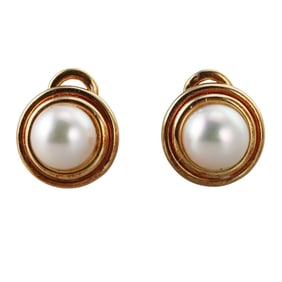 18k Yellow Gold Pearl Button Earrings