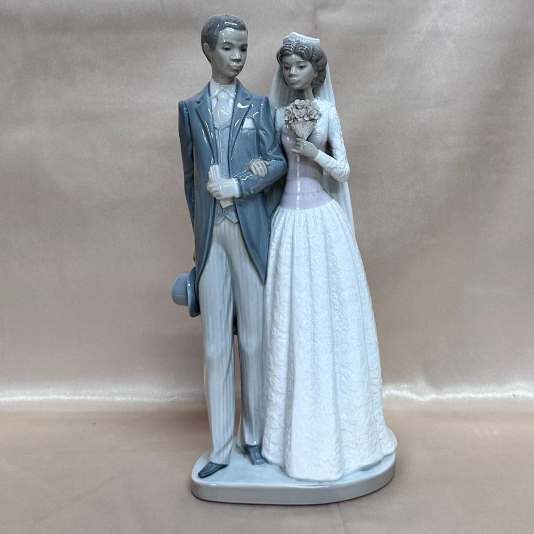 LLADRO Wedding Day Figurine 5274 (1 of 12)