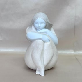 LLADRO Sun Girl Figurine 01018047