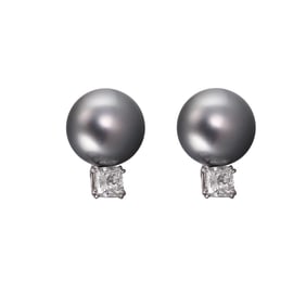 Carvin French GIA 2.40ctw Diamond 16mm Tahitian South Sea Pearl Platinum Earrings