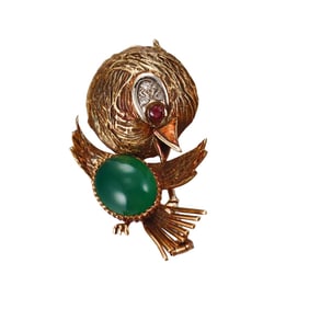 1960s 18k Gold Chrysoprase Diamond Ruby Canary Bird Brooch