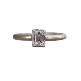 14k Gold 0.85ct Emerald Cut Diamond Engagement Ring
