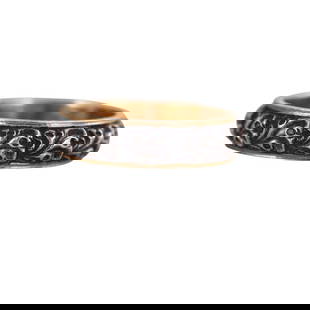 Buccellati Brunito 18k Gold Silver Band Ring: Metal  : 18k Yellow Gold / Sterling Silver  Designer  : Buccellati  Gemstone  : None  Measurements  : Ring size 7.5, width 5.3mm.  Marked:  :R1995, 750, Buccellati, Italy, 18k.  Weight: