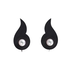 Marsh & Co 18k Gold Blackened Steel Pearl Earrings