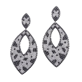 7.00ctw Black & White Diamond Gold Drop Earrings