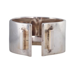 Tiffany & Co Rare Sterling Silver T Bar Hinged Cuff Bracelet