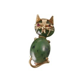 18k Yellow Gold Nephrite Ruby Cat Brooch Pin