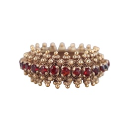 Etruscan Beading 18k Gold Garnet Band Ring
