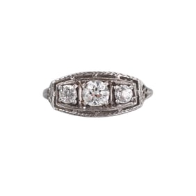 Art Deco Filigree 18k Gold Diamond Ring