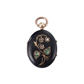 Antique House of Bavaria Royal 18k Gold Pearl Emerald Locket Pendant