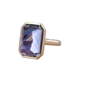 18k Gold 22.41ct Tanzanite Ring