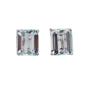 H. Stern 18k Gold 19ctw Aquamarine Earrings