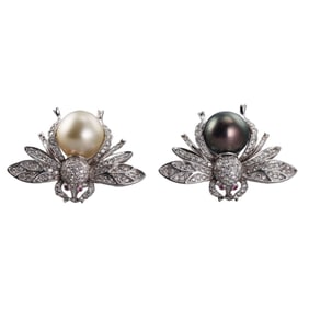 18k Gold South Sea Pearl Diamond Bee Insect Earrings