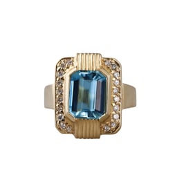 18k Gold Blue Topaz Diamond Ring