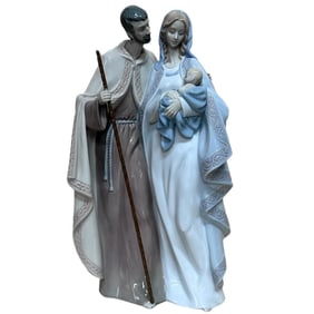 LLADRO Blessed Family Nativity Figurine 06761