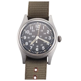 1982 Hamilton US Military Manual Wind Watch 46374B
