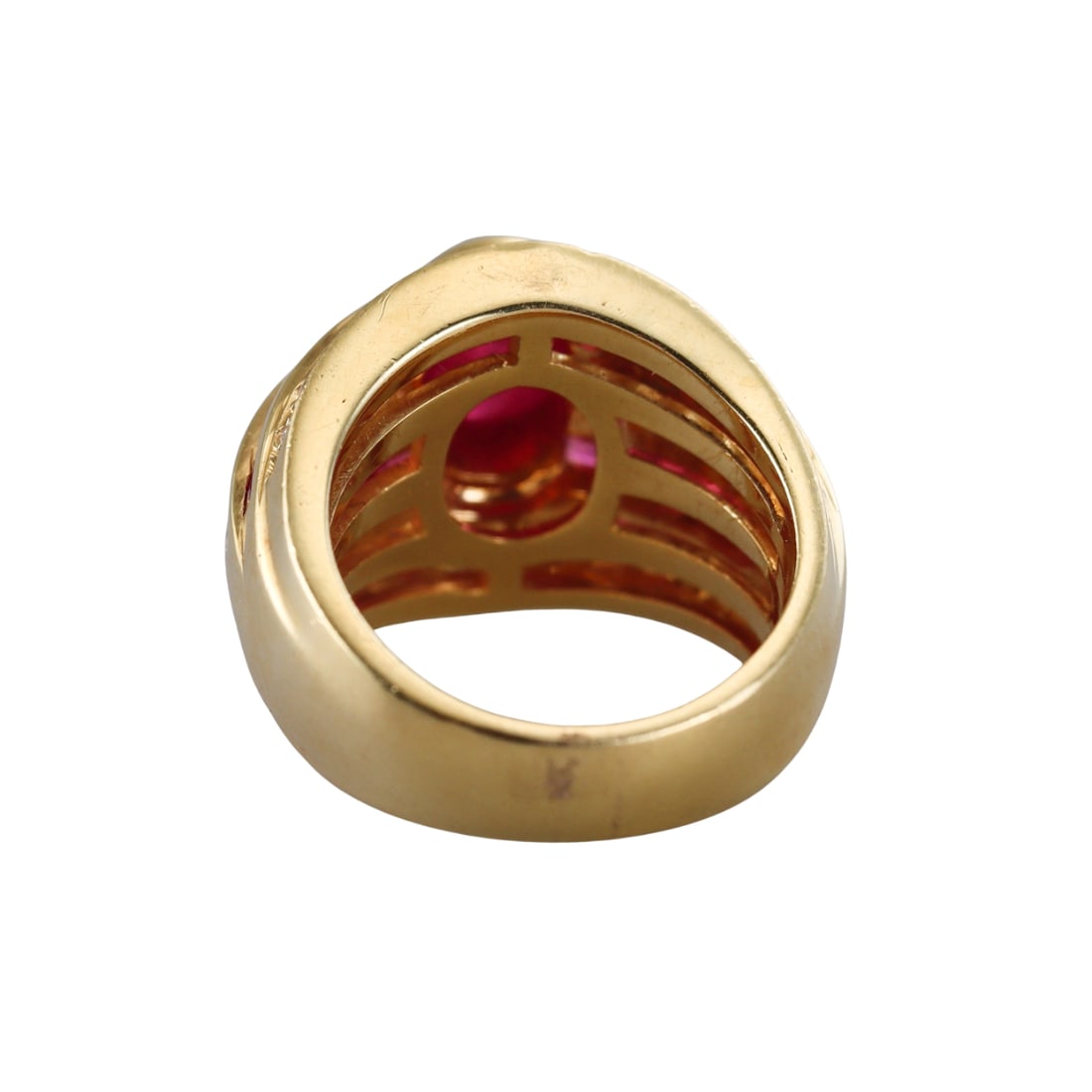 18k Gold Diamond Cabochon Ruby Cocktail Ring - 3