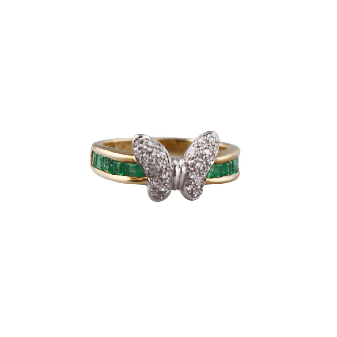 Kasati 18K Gold Diamond Emerald Butterfly Ring: Metal : 18K Gold Designer : Kasati Gemstone : Diamonds, Emeralds Measurements : Ring size 5.75. Top is 9.5mm Marked: : Kasati, 18K, BH 829 Weight: : 4.9 grams Con