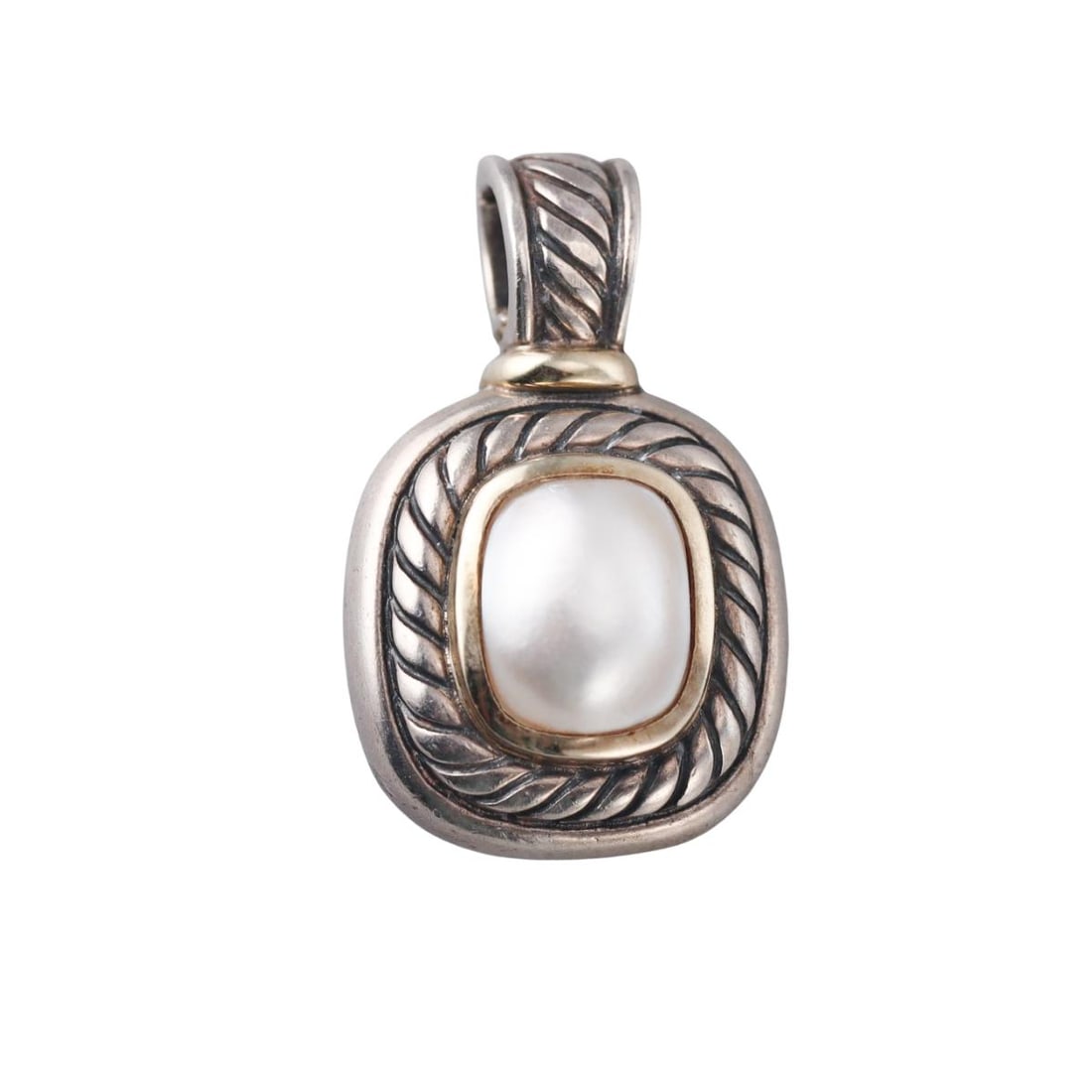 David Yurman Albion 14K Gold Silver Mabe Pearl Enhancer Pendant: Metal : 14K Yellow Gold Designer : David Yurman Gemstone : Mabe Pearl Measurements : Pendant is 30mm x 18mm Marked: : dD.Yurman, 925, 585 Weight: : 13 grams Condition: : Excellent Additional: N/A