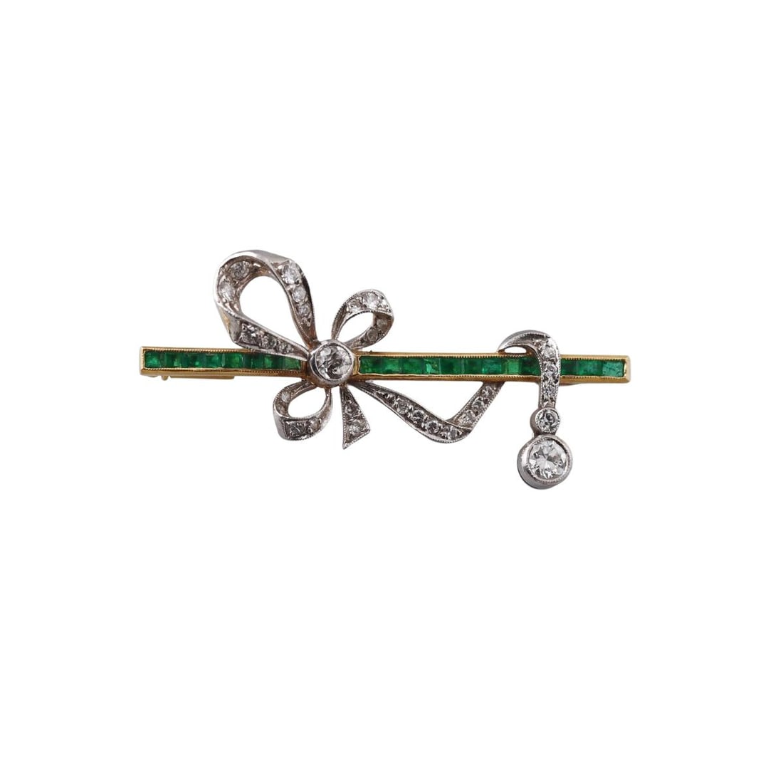 Antique Platinum 18K Gold Diamond Tsavorite Bow Bar Brooch Pin: Metal : 18K Yellow Gold, Platinum Designer : Not Signed Gemstone : Diamonds-approx. 0.35ctw, Tsavorite Measurements : Brooch is 45mm long and 22mm at widest point Marked: : Tested 18K, Tested