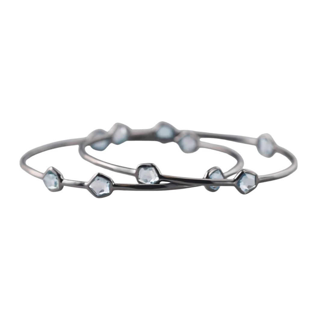 Ippolita Rock Candy Gelato Blackened Silver Blue Topaz Bracelet Set of 2: Metal : Blackened Sterling Silver Designer : Ippolita Gemstone : Blue topaz Measurements : Bracelets will fit approx. 7" wrist. Marked: : Ippolita 925. Weight: : 18.5 grams Condition: : Excellent.
