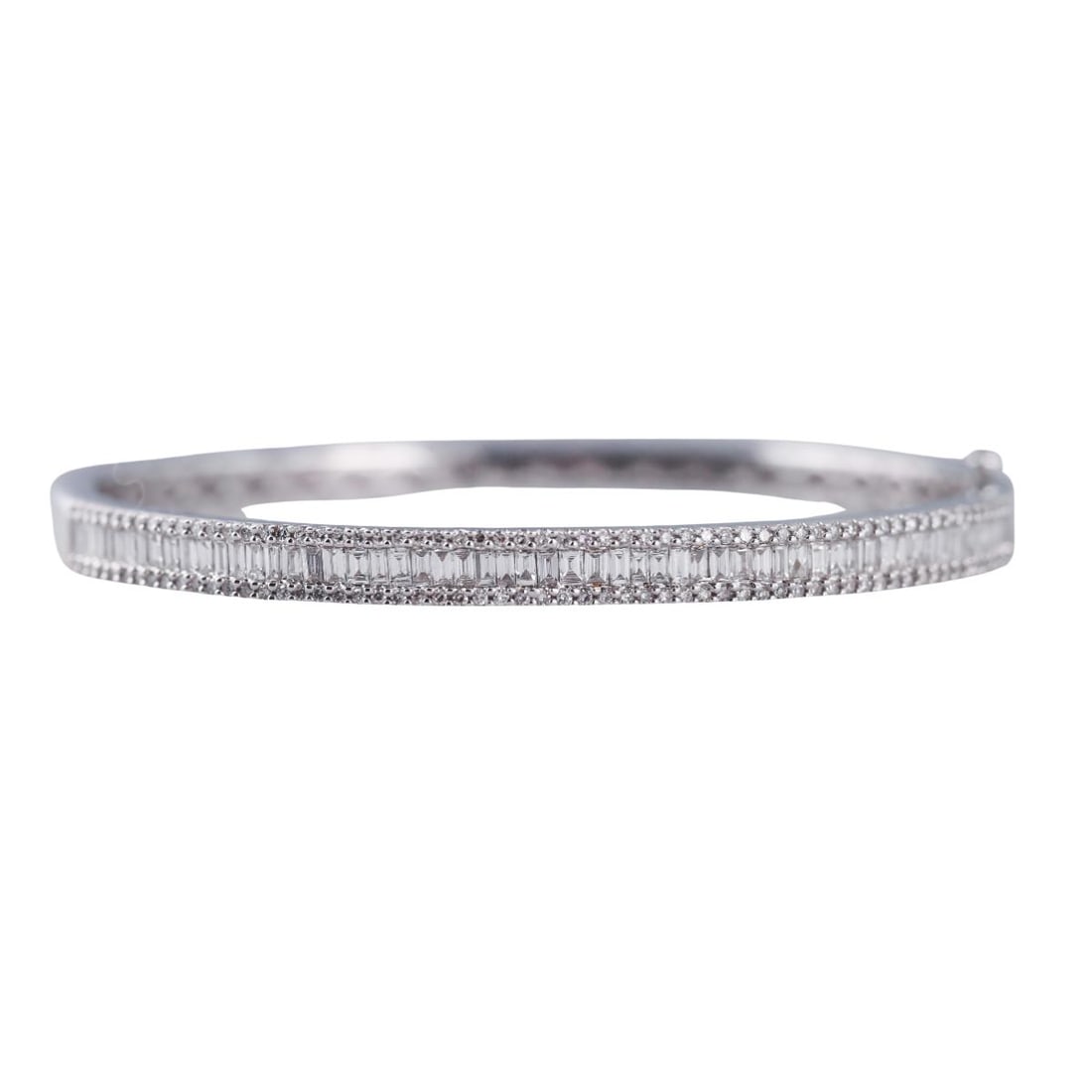 Effy 14k Gold Diamond Classique Bangle Bracelet: Metal : 14k White Gold Designer : EFFY Gemstone : Diamonds 1.22ctw. Measurements : Bracelet will fit approx. 6-6.5" wrist, width 4.8mm. Marked: : EFFY, 14k. Weight: :