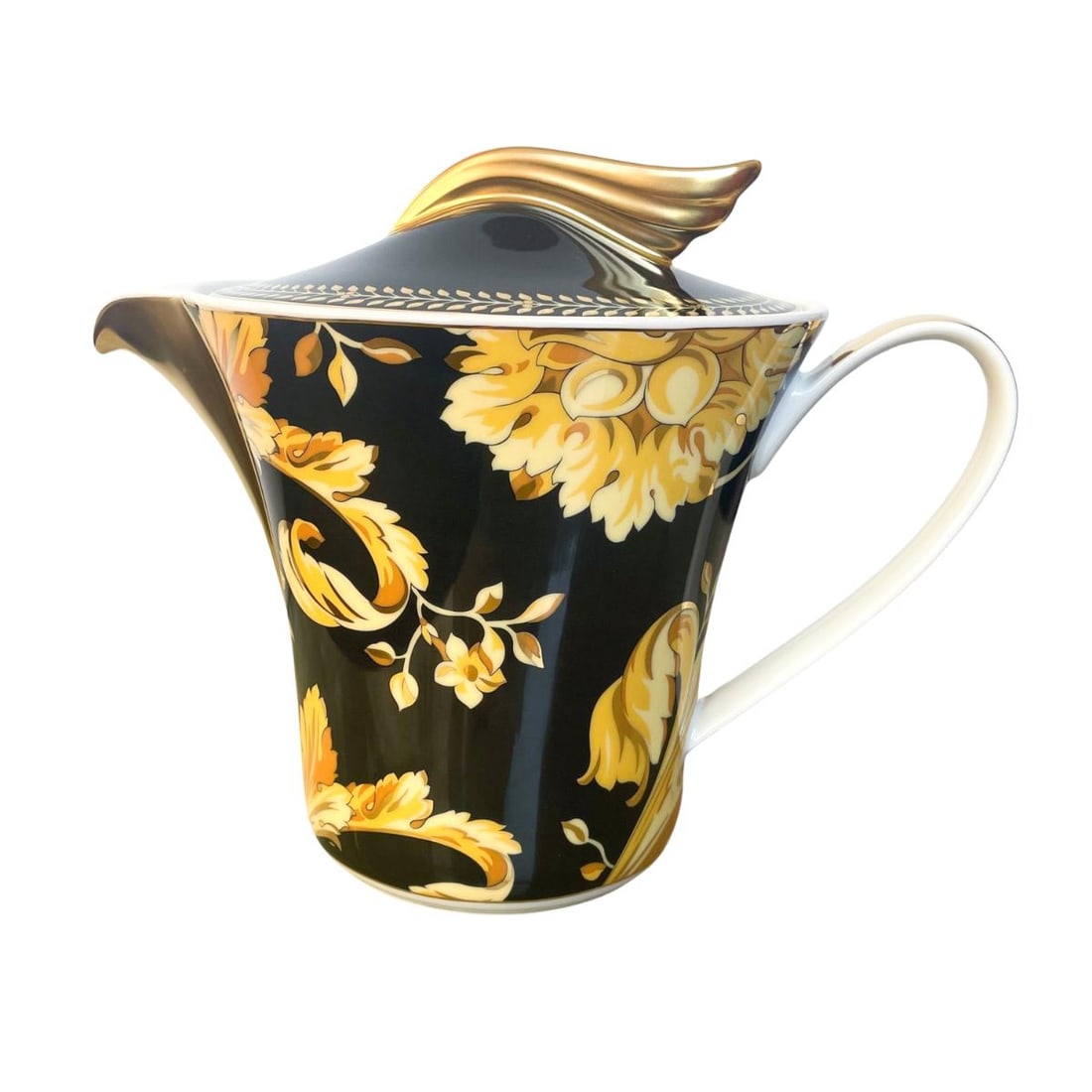 Versace by Rosenthal Vanity Large Lid Teapot: Material : Porcelain Designer : Versace Measurements : H: 7.5'' x W: 9'' Marked: : Versace Condition: : New/with box Additional: n/a