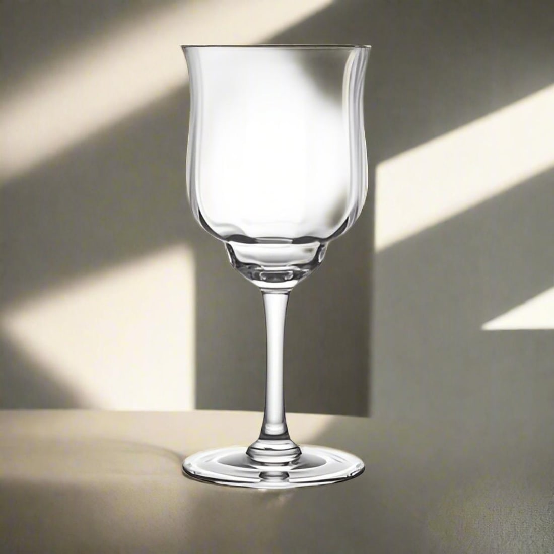 Set of 12 Baccarat Crystal Capri Wine Glass 1108103: Material : Crystal Designer : Baccarat Measurements : D: 2 5/8'',H: 5 7/8'' Marked: : Baccarat. Condition: : New/store sample. Additional: With box.
