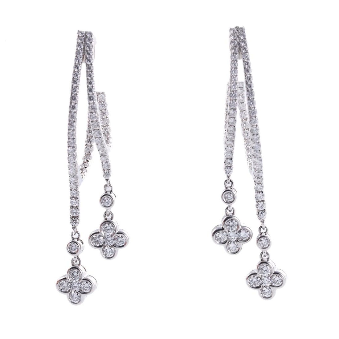 Roberto Coin 18K Gold Diamond Flower Drop Earrings: Metal : 18K White Gold Designer : Roberto Coin Gemstone : Diamonds-approx. 2.00ctw in (G/VS) Measurements : Earrings are 50mm (2") long Marked: : Signature Ruby, 1226 Vi, 750 W