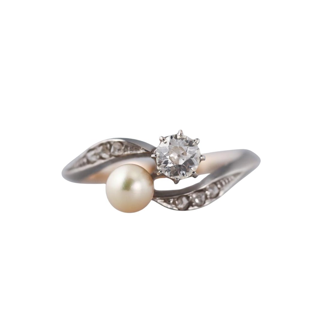 Antique 18k Gold Platinum Diamond Pearl Bypass Ring: Metal : 18k Gold / Platinum Designer : Not Signed Gemstone : Pearl 5mm, Diamond OMC - approx. 0.36ct. Measurements : Ring size 7.25. Marked: : Tested 18k/plat. Weight: