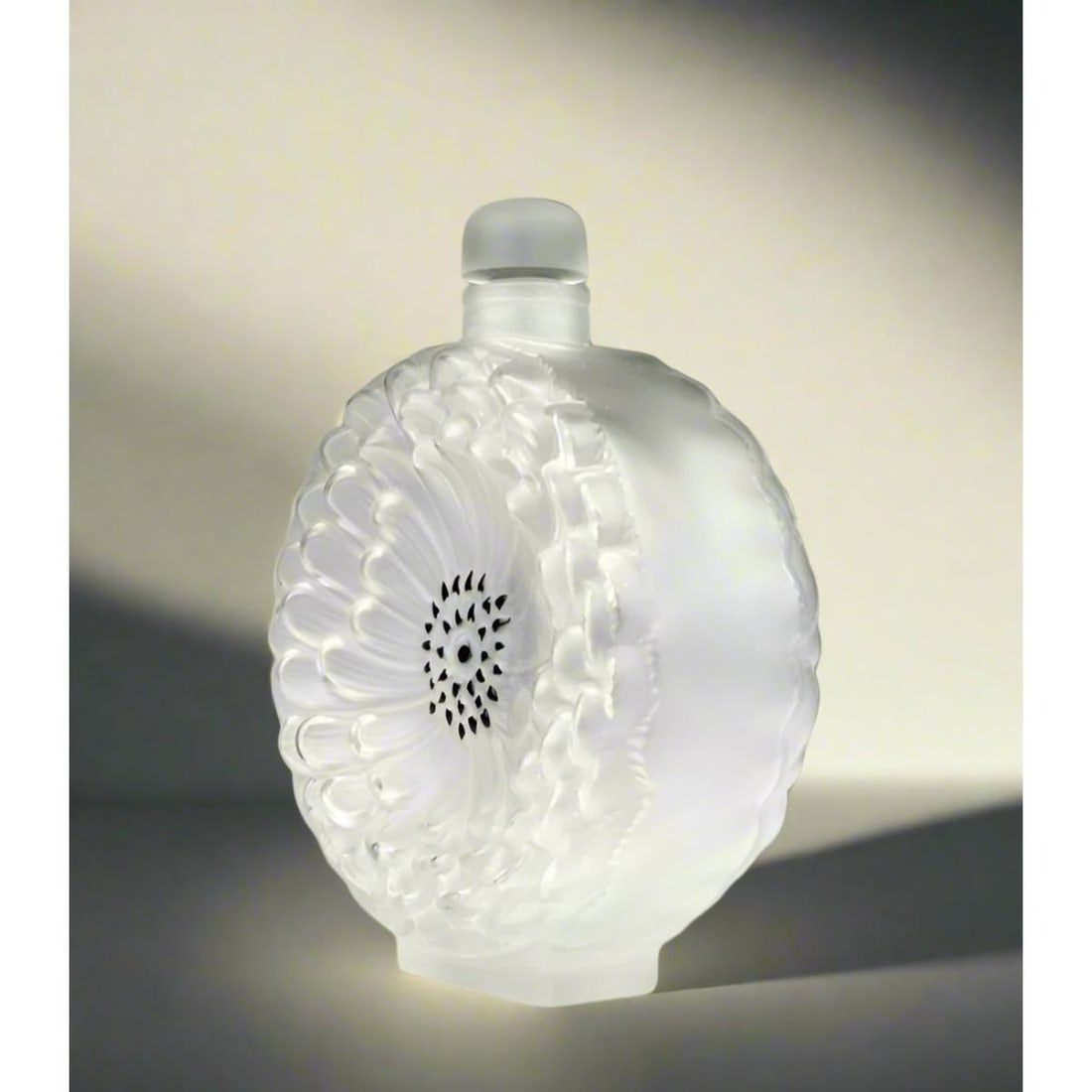 Lalique Crystal Dahlia Perfume Bottle 1135000 (1 of 3)