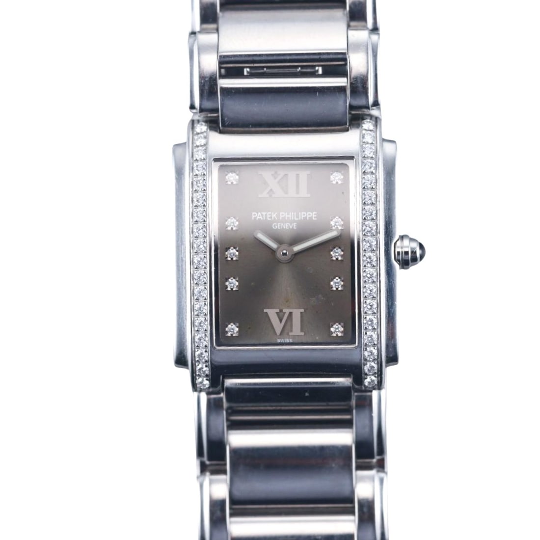 Patek Philippe Twenty-4 Diamond Steel Ladies Watch 4910: Metal : Stainless Steel Designer : Patek Philippe Movement : Quartz - working order. Measurements : Case 25mm x 30mm, bracelet will fit approx. 6.75" wrist max. Reference/Model: : Twenty-4 / ref.