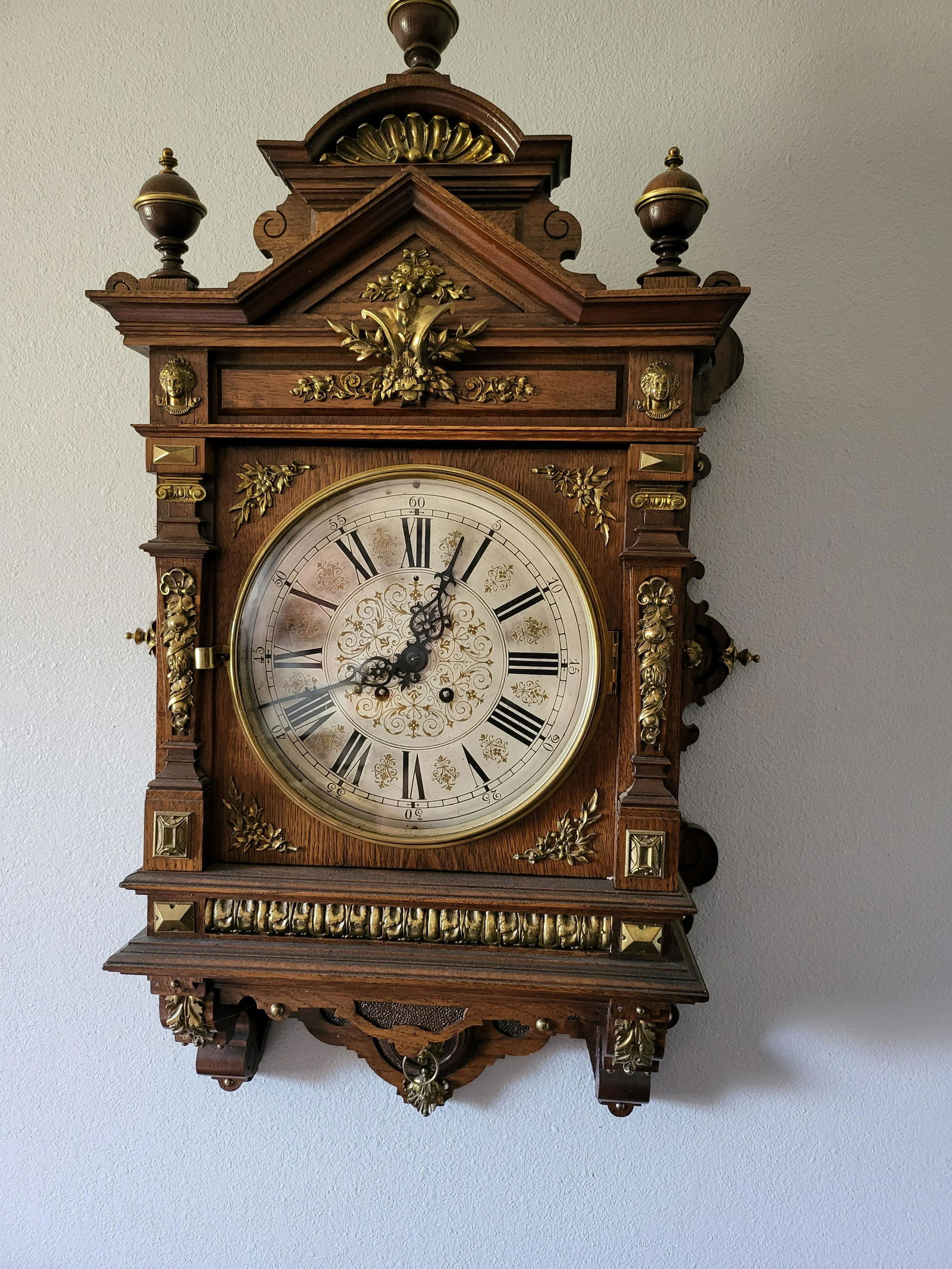 Lenzkirch 8 day clock: Lenzkirch 8 day clock 31 inch tall 20 inches wide two pictures