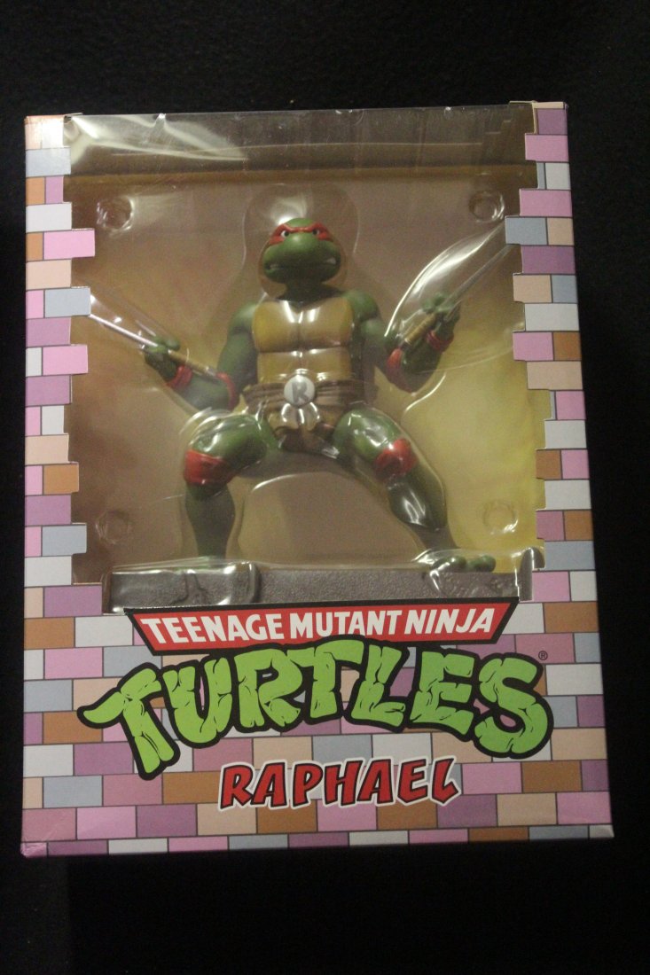 TMNT Raphael 10 Inch PVC Statue Pop Culture Shock: TMNT Raphael 10 Inch PVC Statue Pop Culture Shock