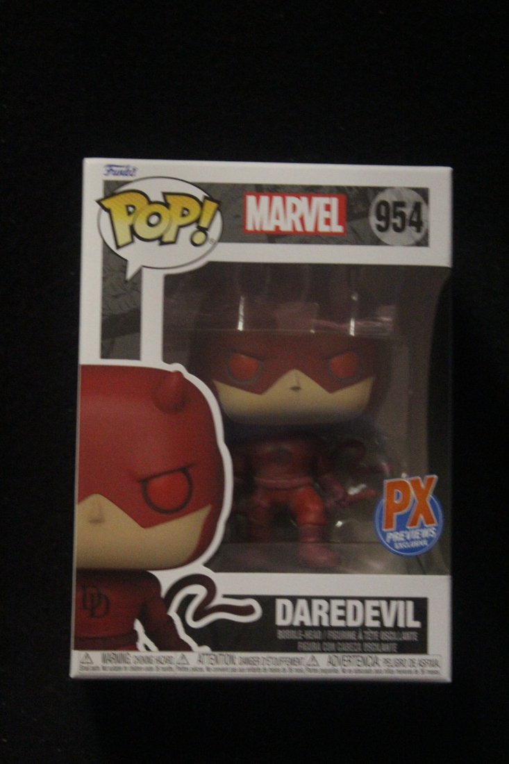 FUNKO POP MARVEL DAREDEVIL PX EXCLUSIVE (1 of 2)