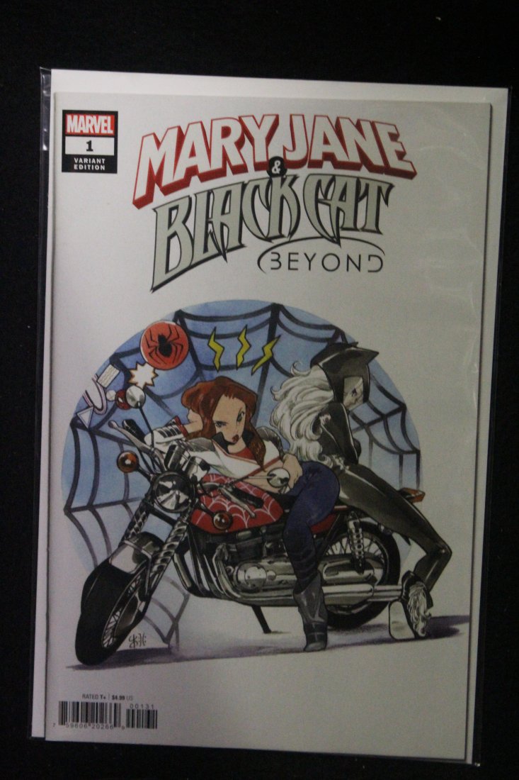 MARY JANE BLACK CAT BEYOND #1 PEACH MOMOKO VARIANT COVER (1 of 1)
