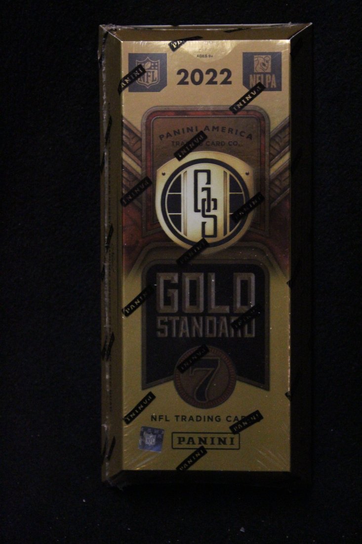 PANINI GOLD STANDARD FOOTBALL 2022 SEALED UNOPENED (1 of 1)