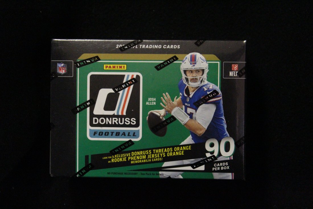 2022 DONRUSS FOOTBALL BLASTER BOX SEALED UNOPENED: 2022 DONRUSS FOOTBALL BLASTER BOX SEALED UNOPENED