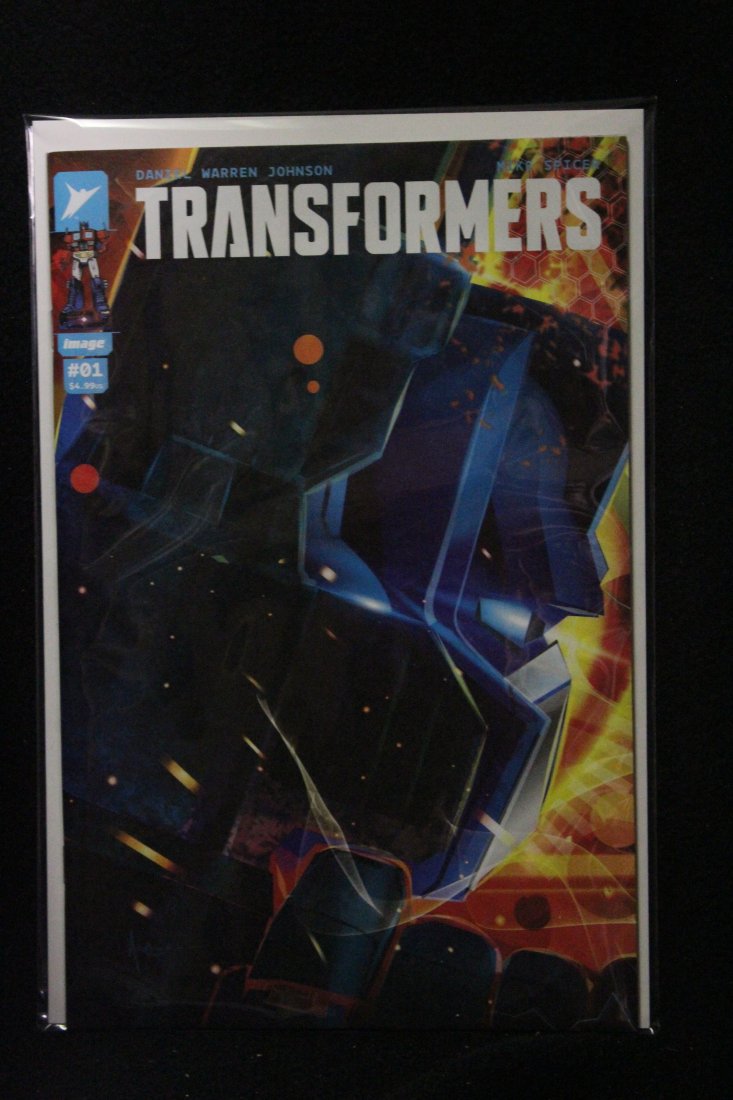 TRANSFORMERS #1 1 IN 10 RETAILER INCENTIVE VARIANT COVER (1 of 1)