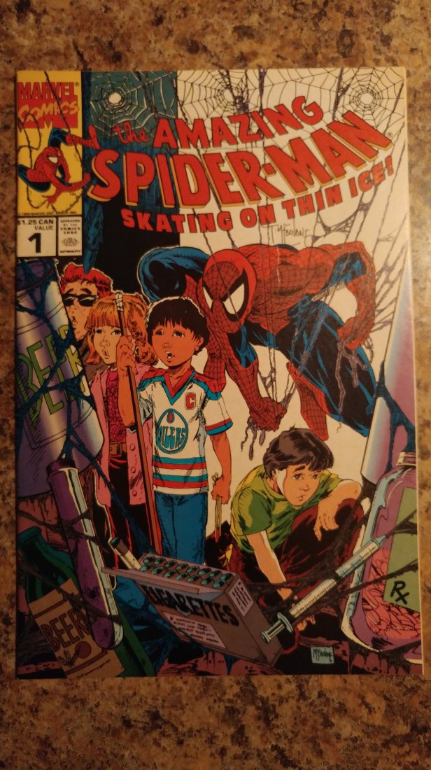 AMAZING SPIDER-MAN SKATING ON THIN ICE #1 CANADIAN COPY MCFARLANE AUTOGRAPHED: AMAZING SPIDER-MAN SKATING ON THIN ICE #1 CANADIAN COPY MCFARLANE AUTOGRAPHED
