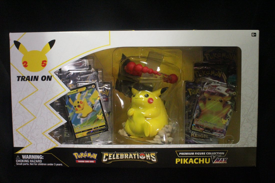 POKEMON CELEBRATIONS PIKACHU VMAX BOX (1 of 1)