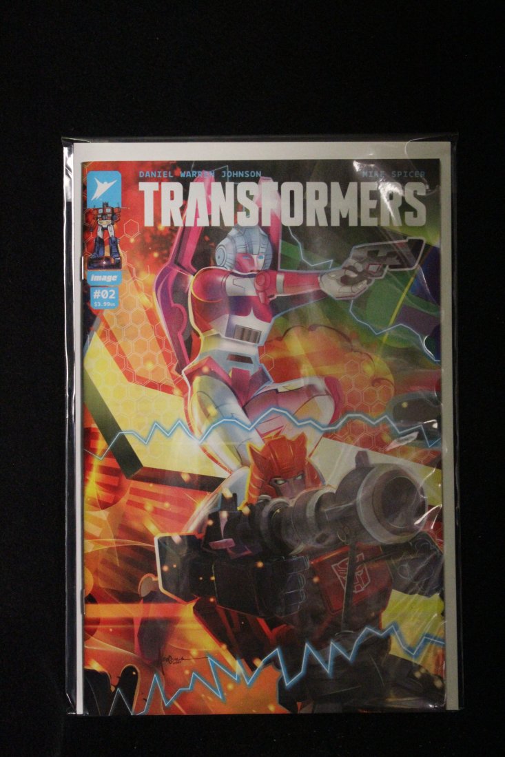 TRANSFORMERS #2 1 IN 10 INCENTIVE VARIANT COVER (1 of 1)