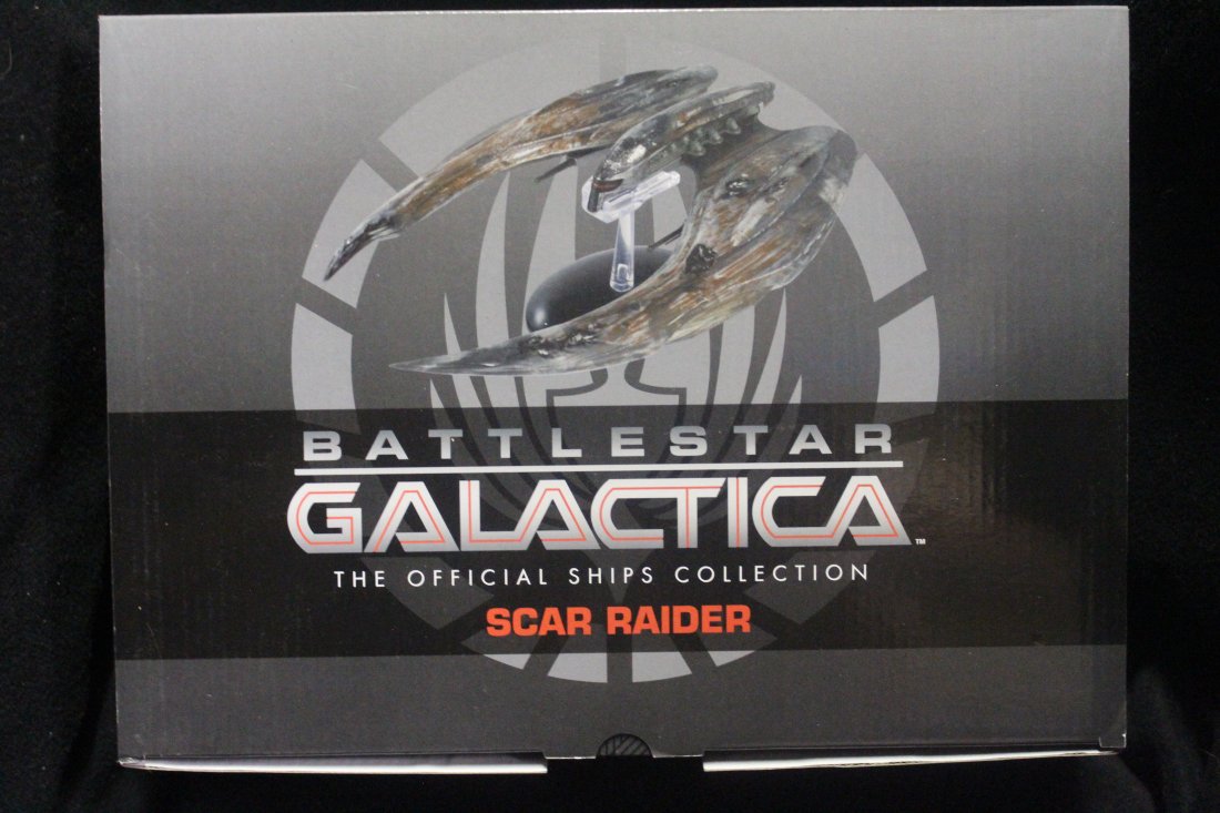 BATTLESTAR GALACTICA SCAR RAIDER EAGLEMOSS (1 of 1)