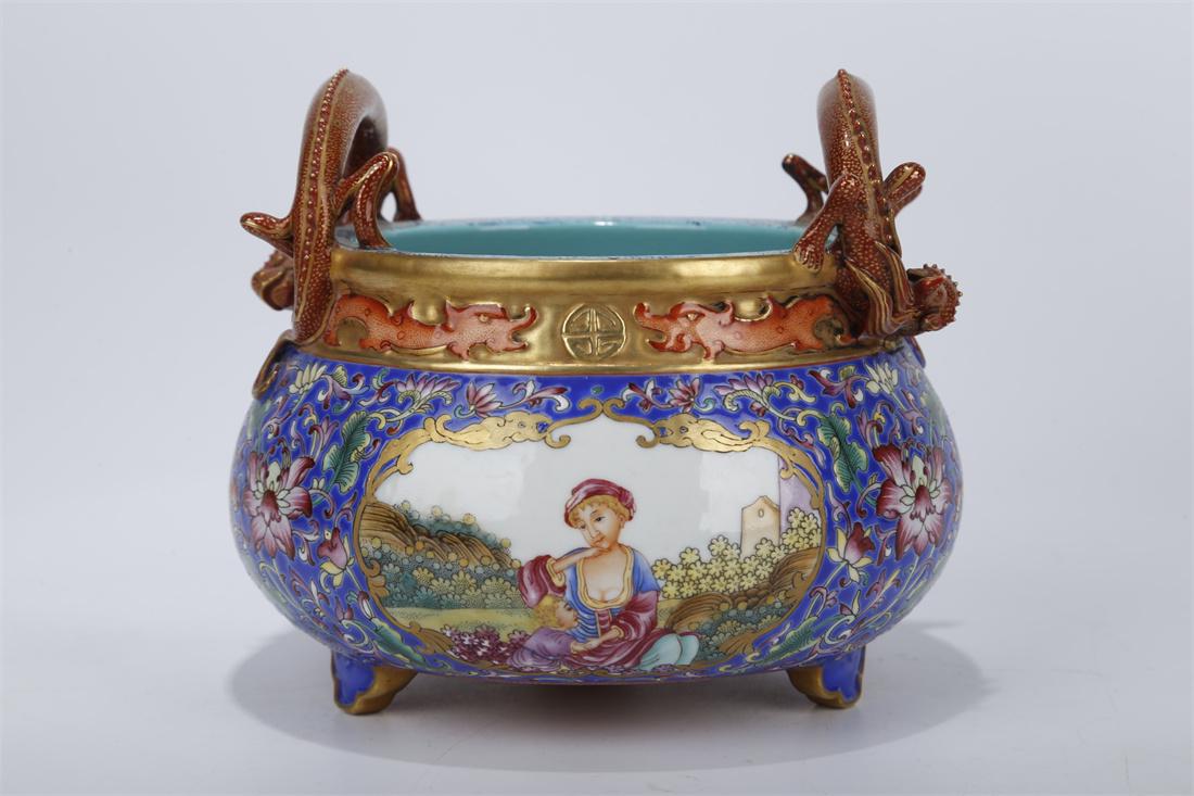 A ROSE PORCELAIN CENSER, BLUE BASE. (1 of 9)