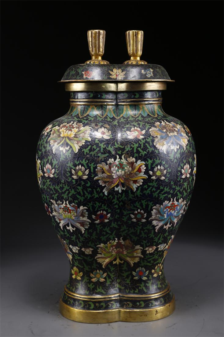 A CLOISONNE ENAMELED BRONZE CONJOINED BOTTLE. (1 of 8)