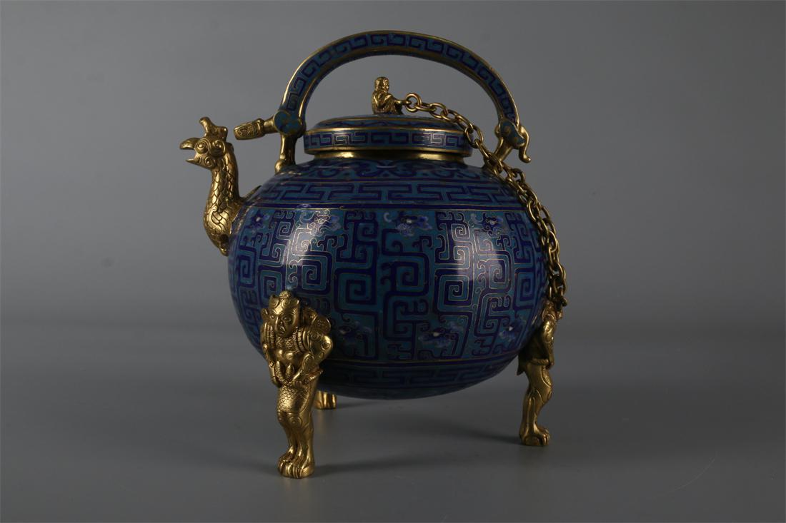 A GILT BRONZE CLOISONNE POT. (1 of 9)