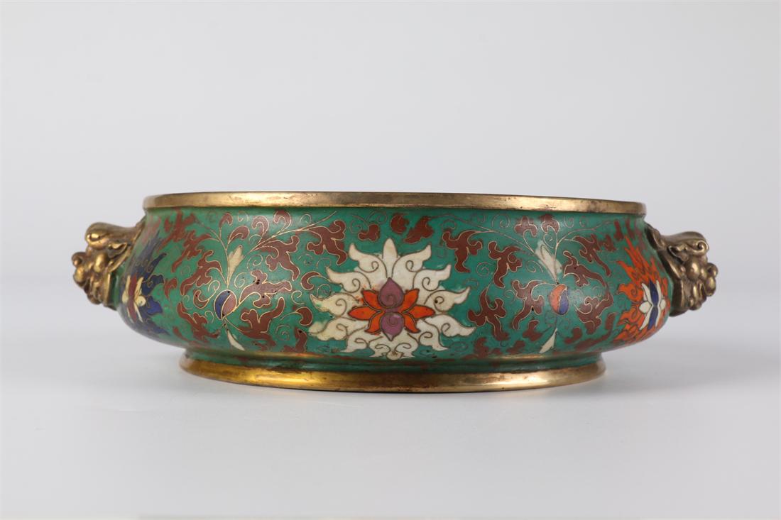 A CLOISONNE CENSER WITH BEAST-SHAPED EARS. (1 of 9)