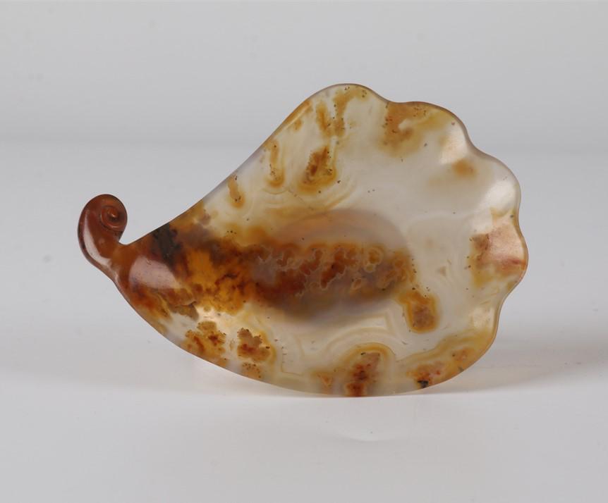 AN AGATE BRUSH WASHER. (1 of 9)