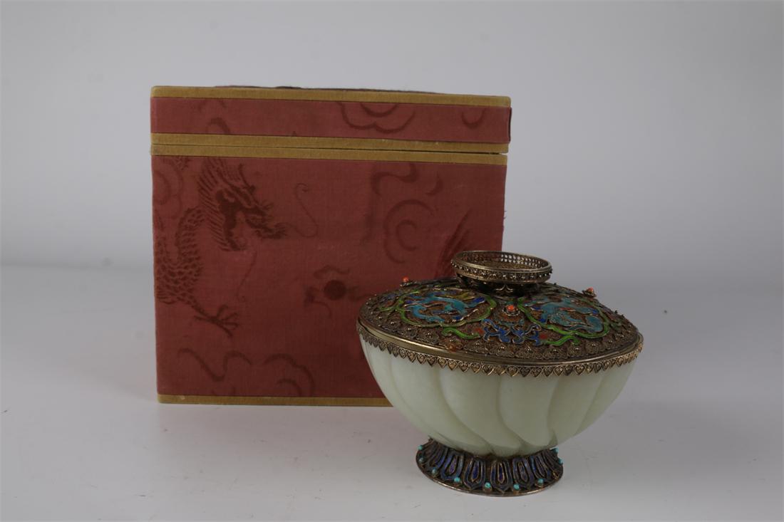 A HETIAN JADE BOWL, INLAID WITH JEWELS. (1 of 10)