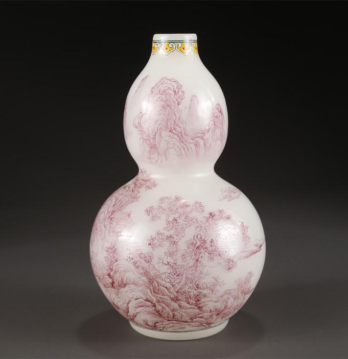 A GLASS BOTTLE WITH LANDSCAPE DESIGN. (1 of 9)